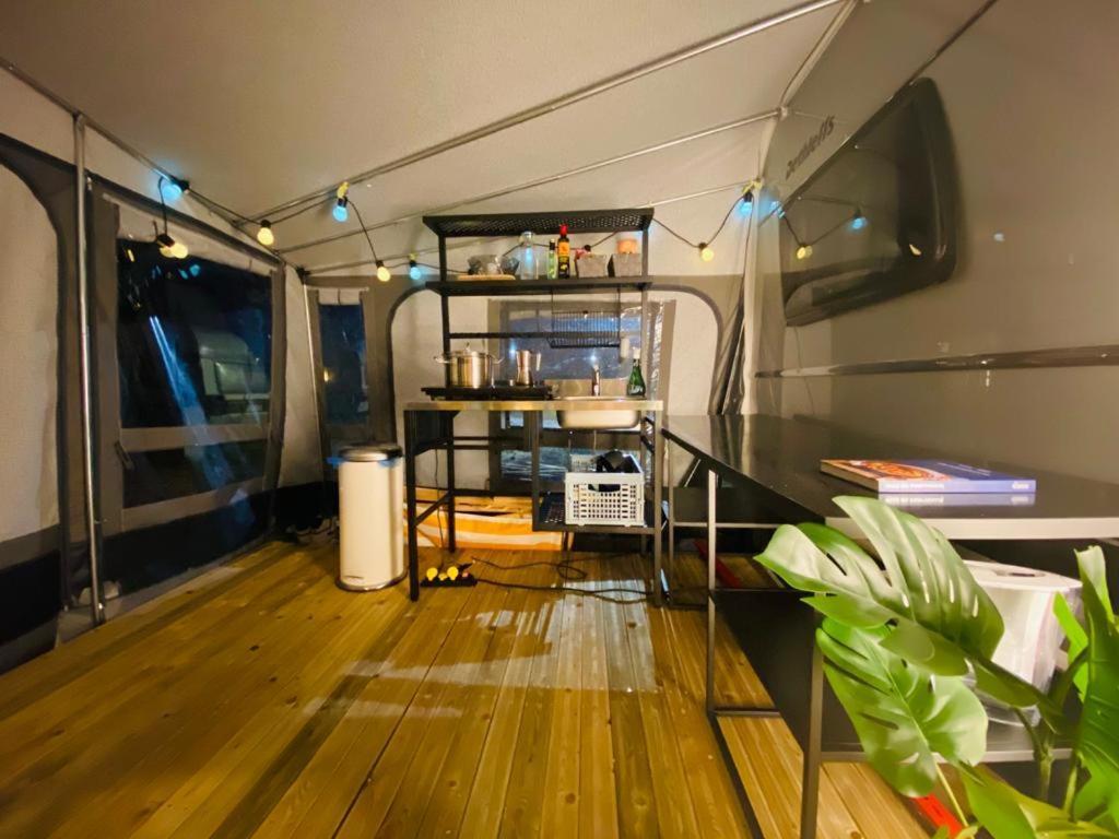 Przyczepa Foremki W Molo Surf Jastarnia Ngoại thất bức ảnh